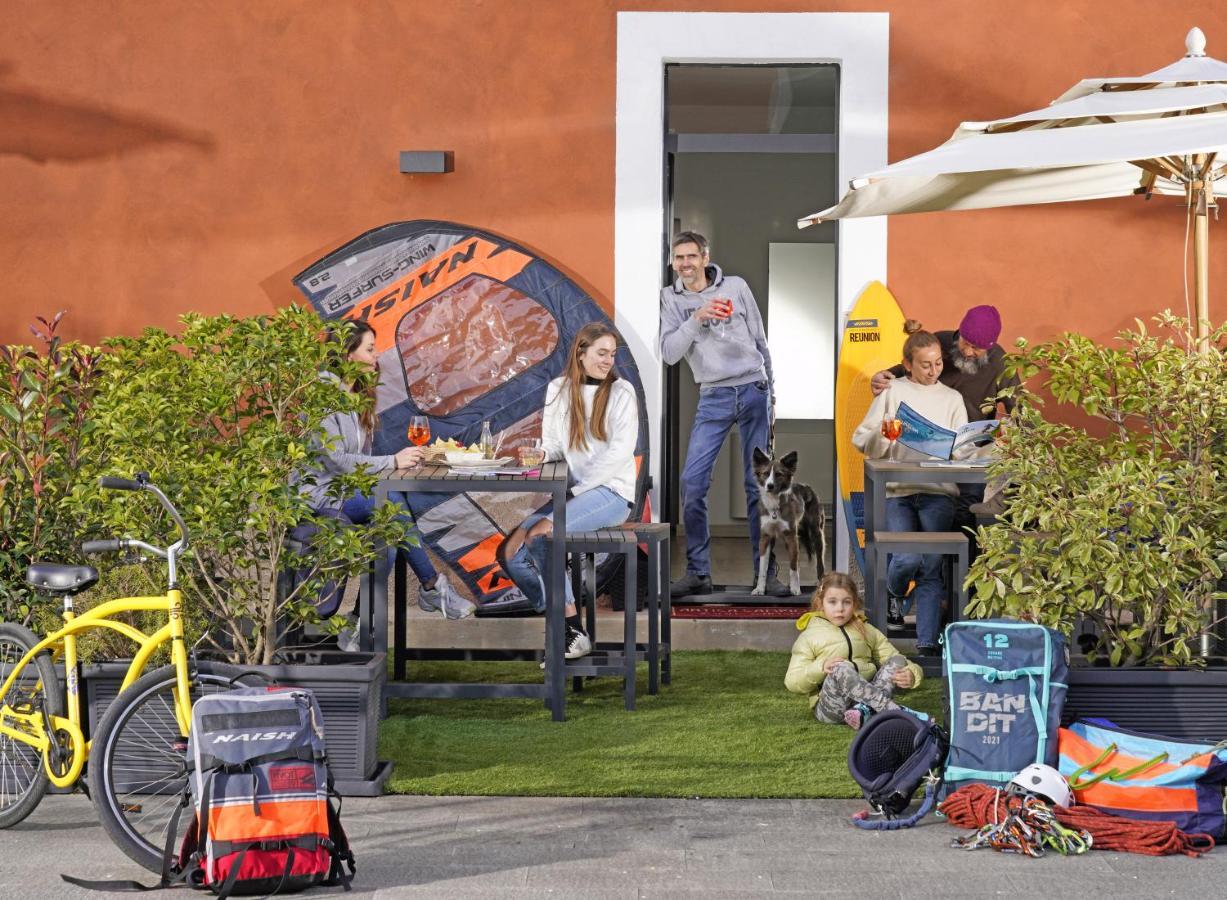 La Locanda Campione del Garda Ostello Esterno foto